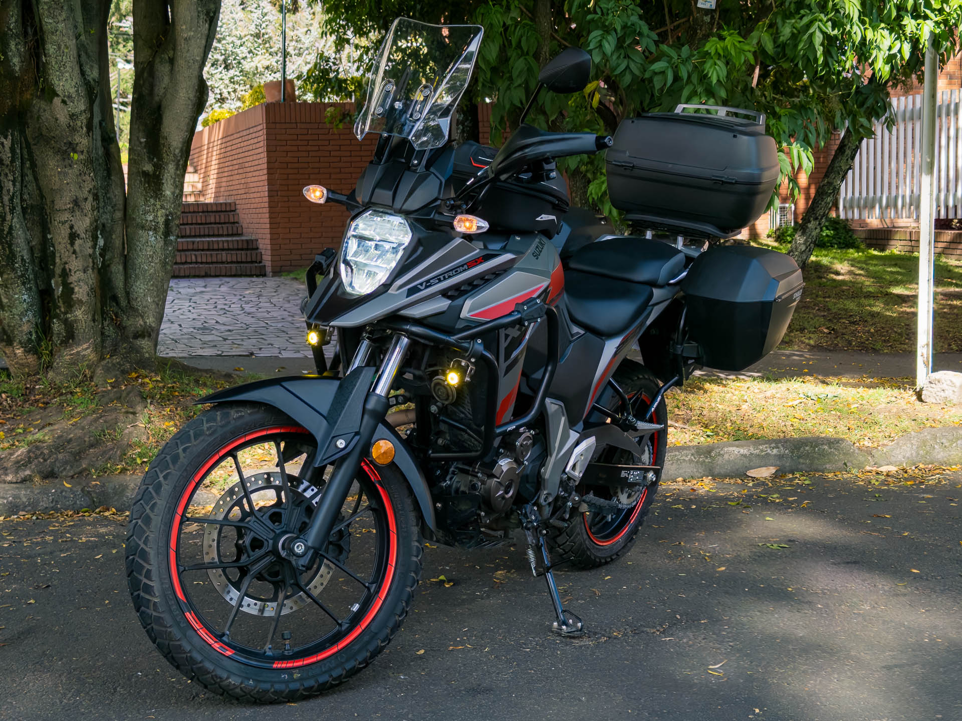 Suzuki V-Strom 250 SX